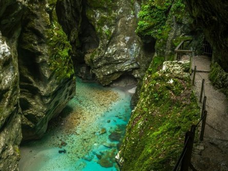 rondreis slovenië highlights julische alpen triglav national park sočavallei tolmin gorge kloof 3