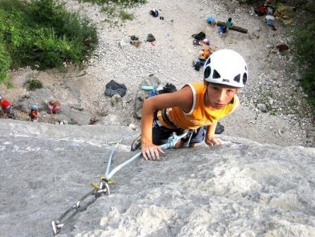 family active bled actieve gezinsvakantie slovenie gorenjska bled familie rotsklimmen2 (1)