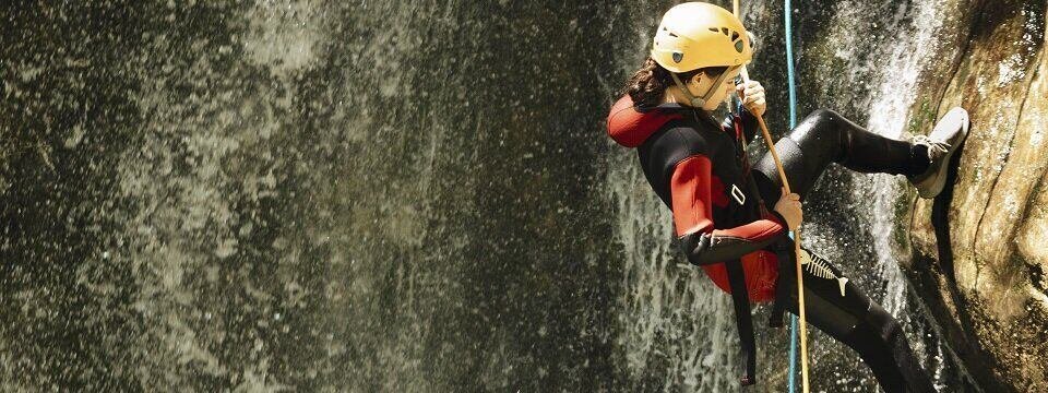 family active samoëns avontuurlijke vakantie families frankrijk haute savoie canyoning