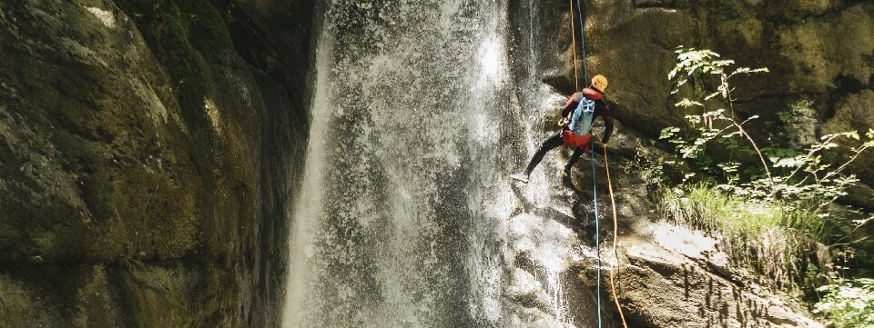 outdoor active samoëns avontuurlijke outdoorvakantie frankrijk haute savoie canyoning integral de balme