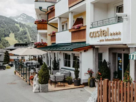 wandelvakantie serfaus fiss ladis oostenrijk oostenrijkse alpen tirol hotel castel (1)