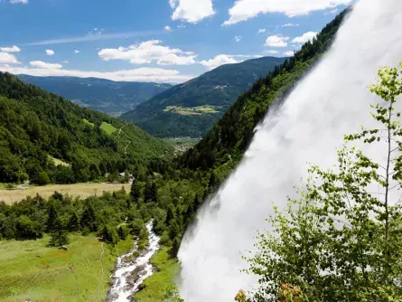 rondreis dolomieten highlights italie italiaanse alpen trentino zuid tirol bozen partschinser wasserfall 2