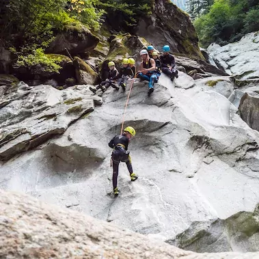 family active zillertal avontuurlijke geizinsvakantie tirol oostenrijk canyoning 1