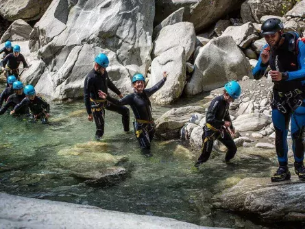 outdoor active zillertal outdoorvakantie oostenrijk tirol canyoning