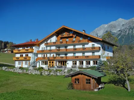 wandelvakantie dachstein oostenrijk oostenrijkse alpen stiermarken ramsau am dachstein kielhuberhof buiten